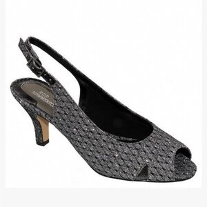 Ros Hommerson Lana Kitten Heel Peep Toe Black Diamond 8.5 Wide